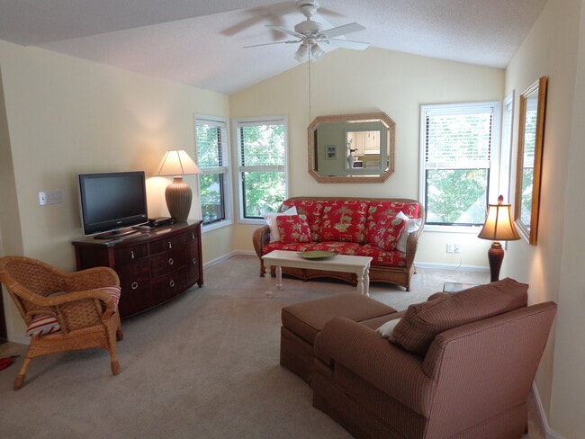 Building Photo - 118 Harbour Oaks Dr