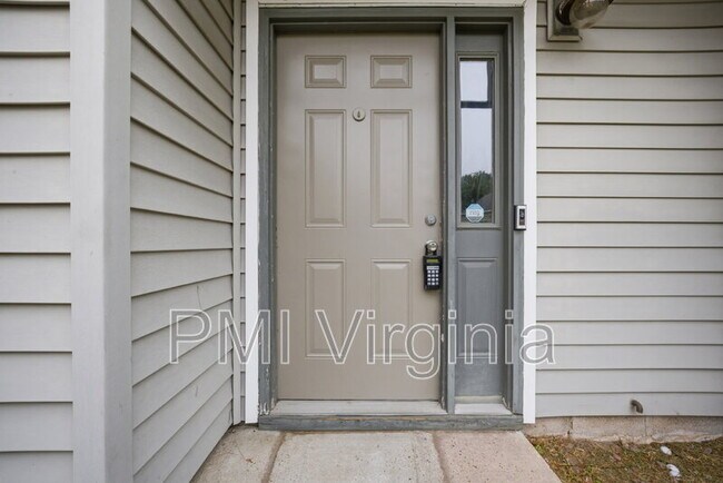 Foto del edificio - 5140 Glenwood Way