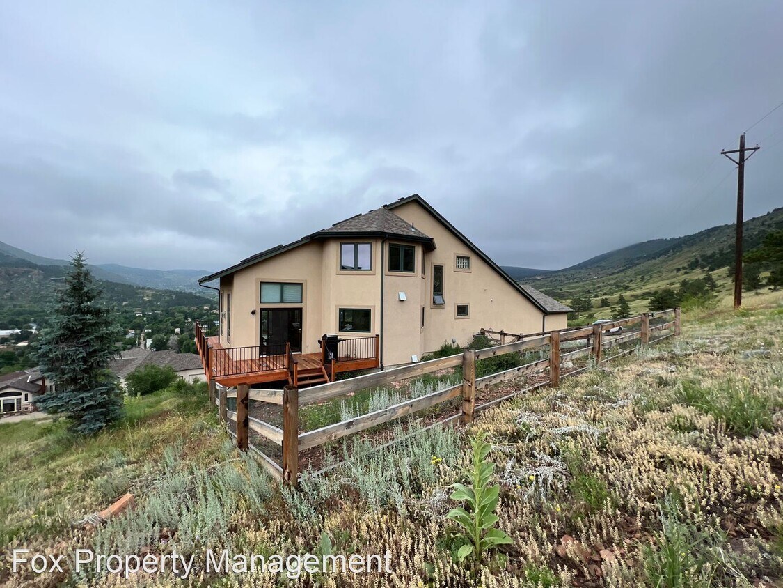 816 Mountain View Dr, Lyons, CO 80540 House Rental in Lyons, CO