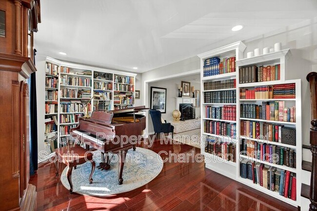 Foto del edificio - 8591 Cislo Ct