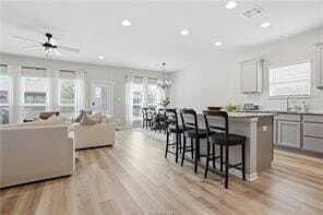 Building Photo - 6306 Southern Cross Dr