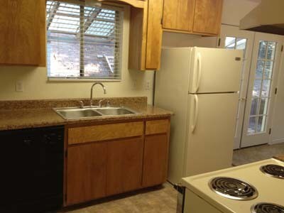 Building Photo - 22429 Ponderosa Dr