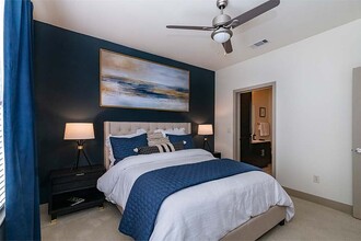 Building Photo - Brick Row Apartments