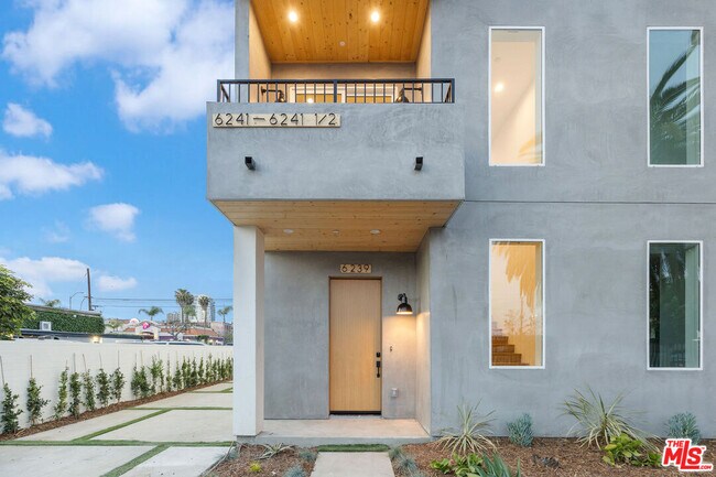 Foto del edificio - 6239 Banner Ave