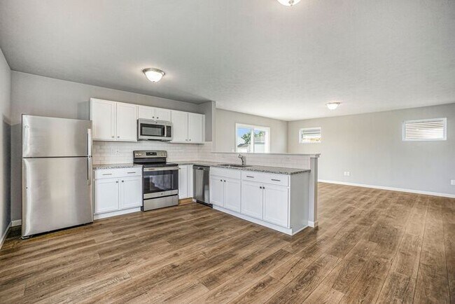 Foto del edificio - 1724 Harper Grove Ln