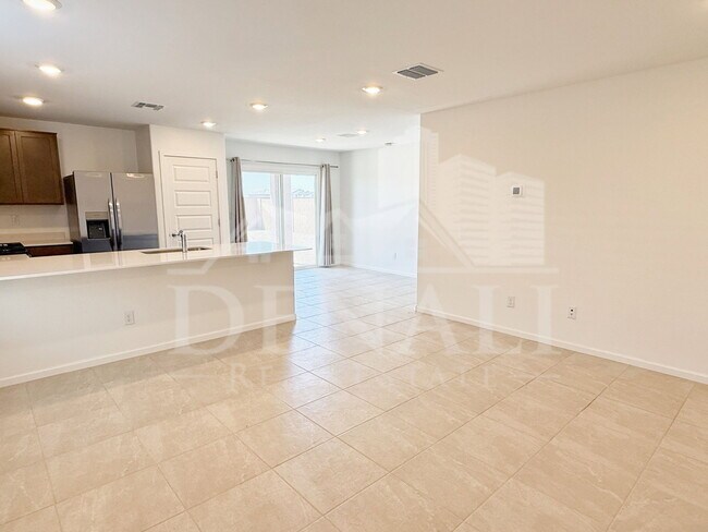 Foto del edificio - 32300 N Hermon Rd