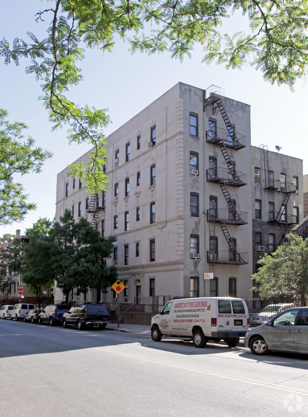 Building Photo - 369-373 Convent Ave