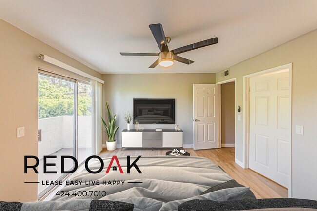 Foto del edificio - 14748 Burbank Blvd