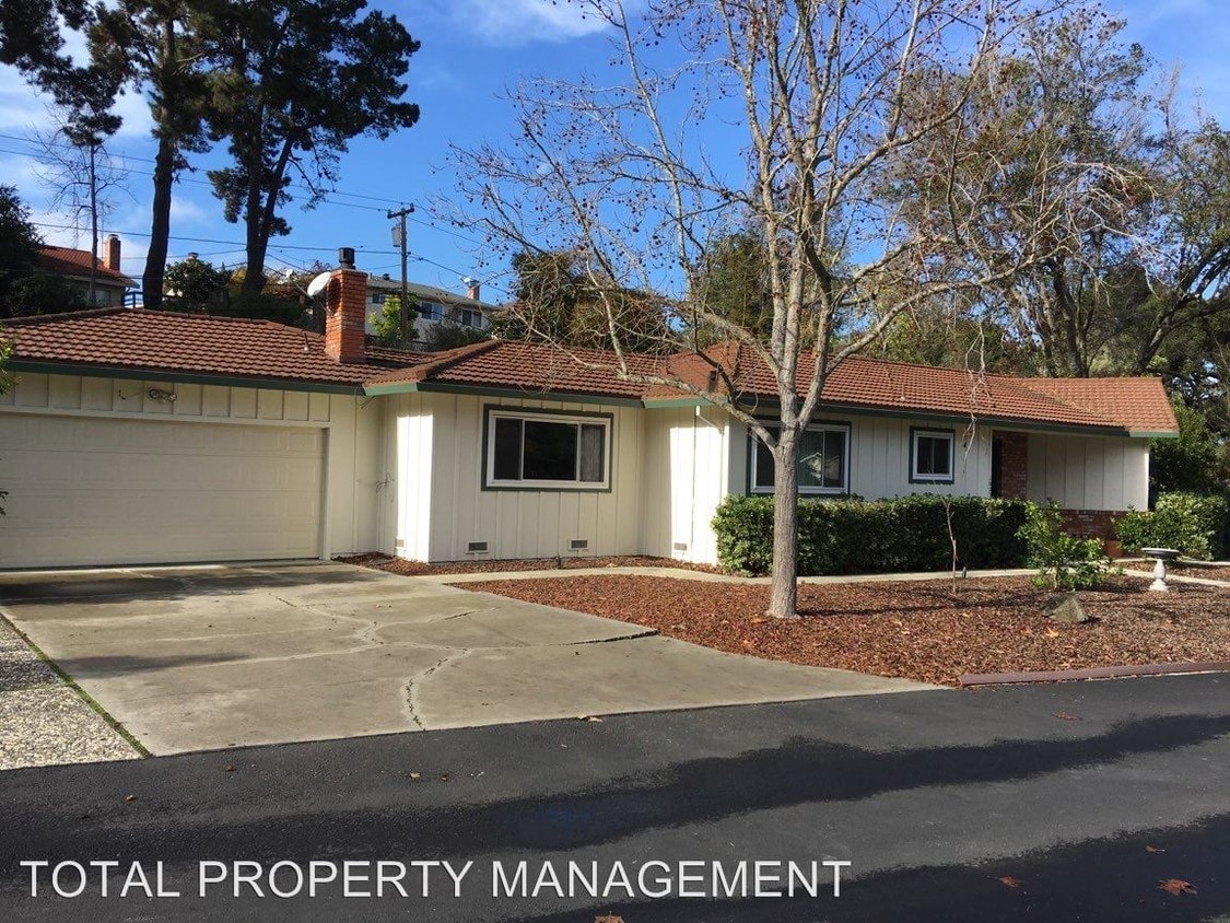 10235 Creston Dr, Cupertino, CA 95014 House Rental in Cupertino, CA