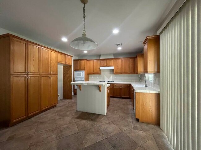 Foto del edificio - 4722 Jade Ct
