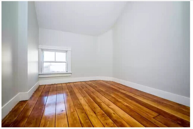 Foto del edificio - 128 Cambridge St