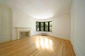 Primary Photo - 1225 W Chase Ave