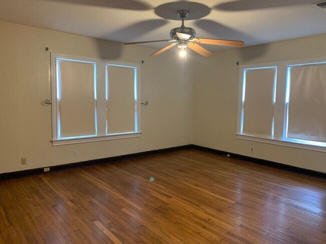 Building Photo - 2 br, 1 bath House - COLE 430 -LOCATOR ONL...