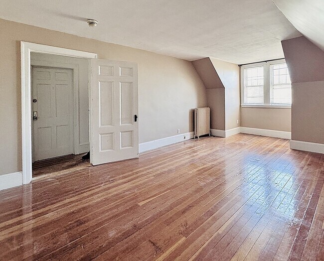 Foto del edificio - 587 Haverhill St