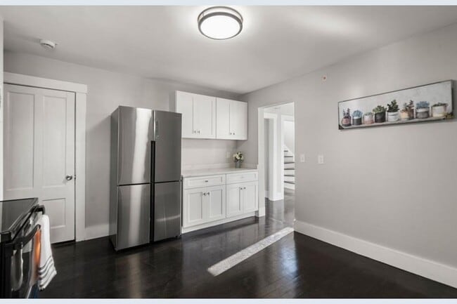 Building Photo - 41 Watch St