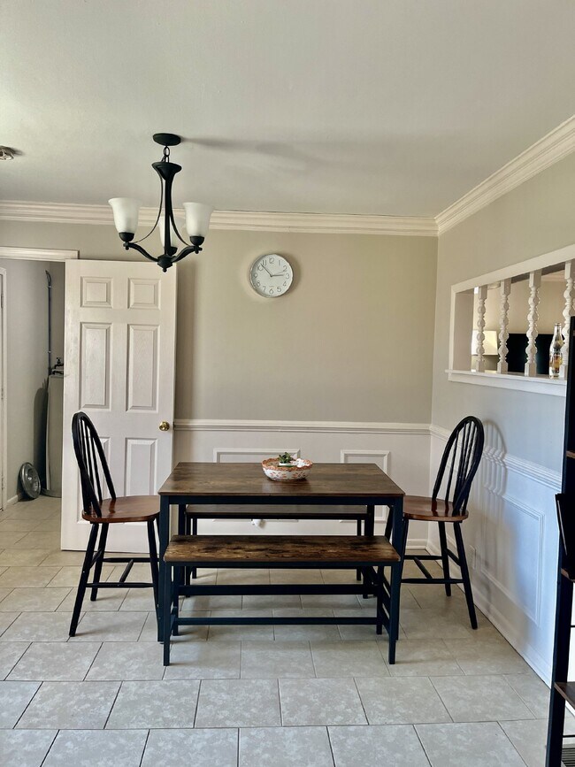 Building Photo - East Nashville Rental!