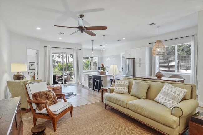 Foto del edificio - 2622 Country Golf Dr