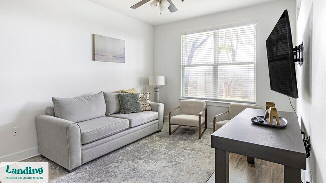 Foto del edificio - 7373 Valley View Ln