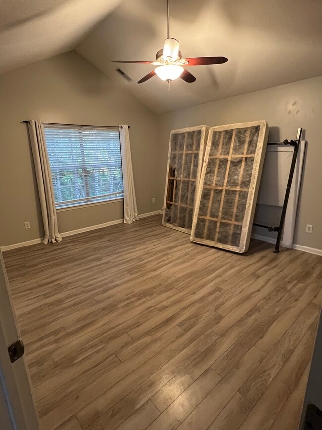 Foto del edificio - 863 Miller Creek Ln