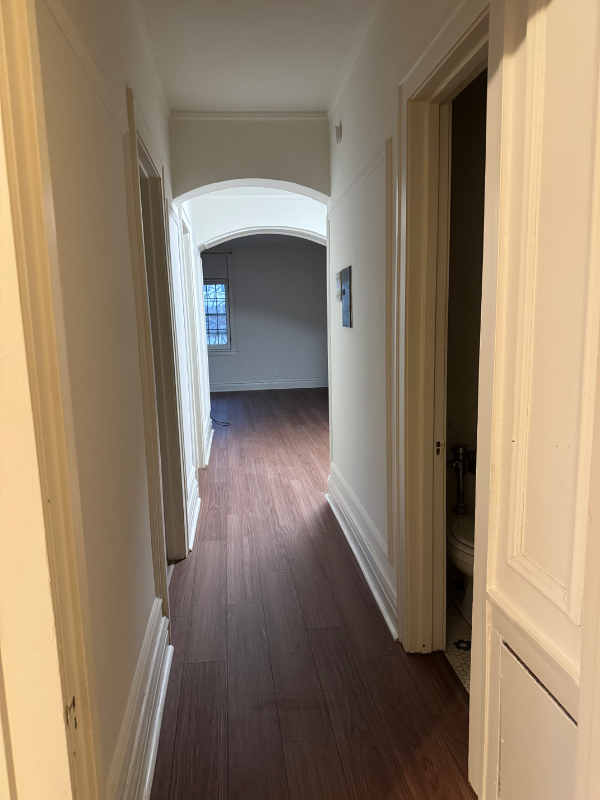 Foto del edificio - 2218 N Summit Ave