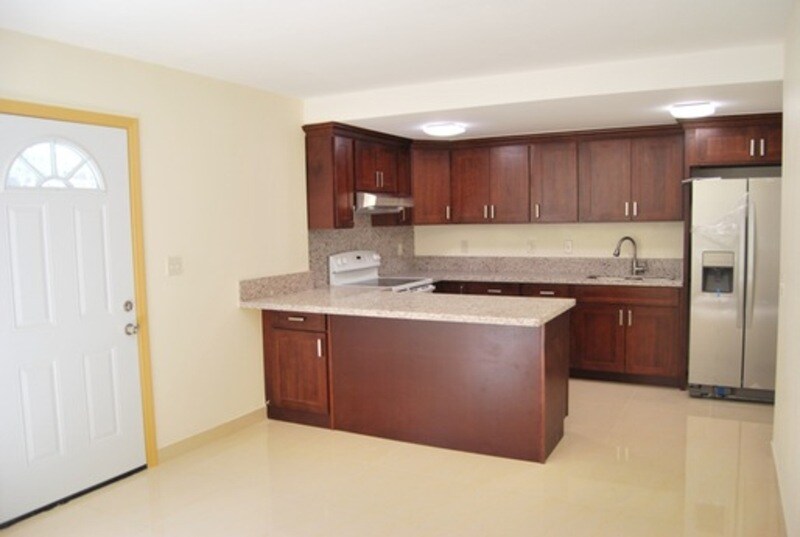 Primary Photo - 3037 Kahaloa Dr