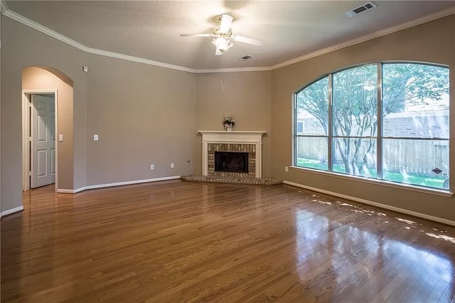 Building Photo - 2902 Sunbird Dr