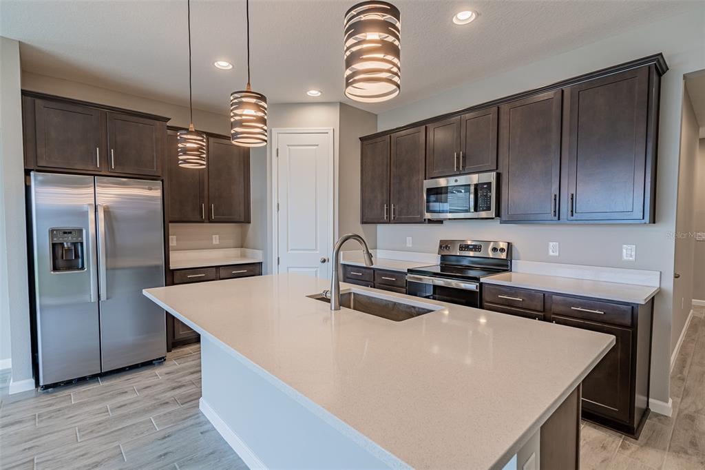 Foto principal - 336 Lake Smart Cir