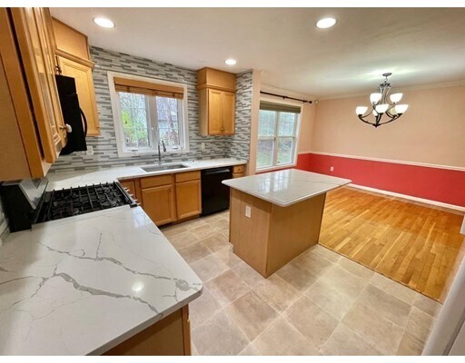 Foto del edificio - 5 Samantha Way