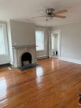 Building Photo - 168 Wales St