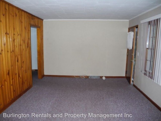 Building Photo - 516 Mendel Ter