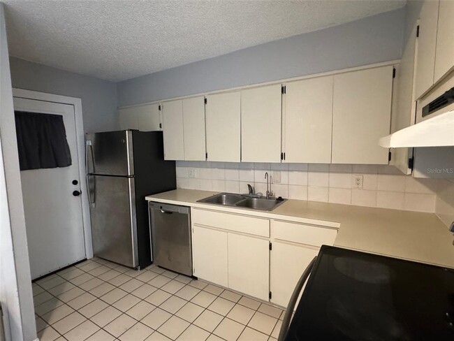 Foto del edificio - 531 93rd Ave N