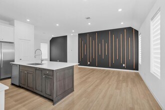 Building Photo - 15619 Rising Wren Ct