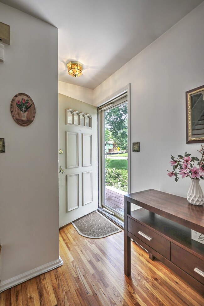 Foto del edificio - 768 Springfield Ave