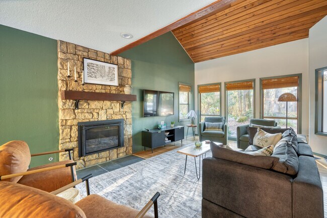 Foto del edificio - 65377 E Sandy River Ln