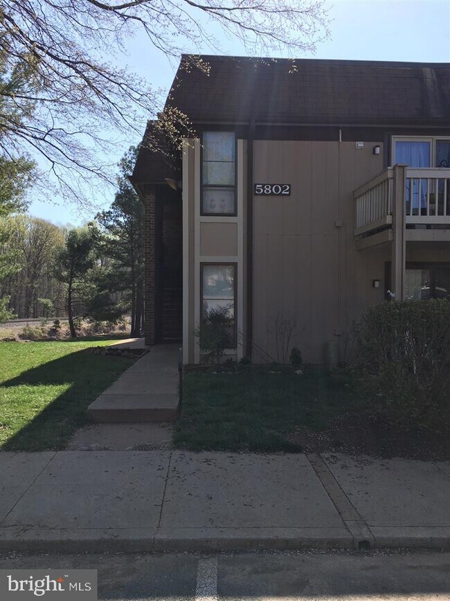 5802 Royal Ridge Dr Unit Q, SPRINGFIELD, VA 22015 Room for Rent in