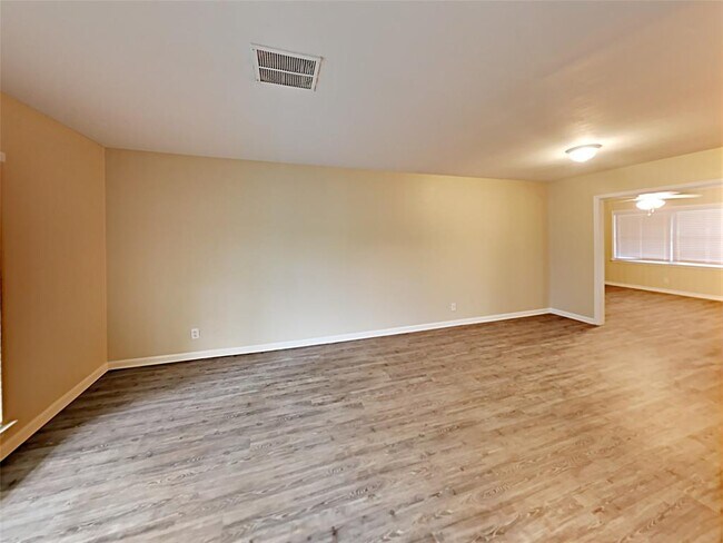 Foto del edificio - 1704 N Thompson St