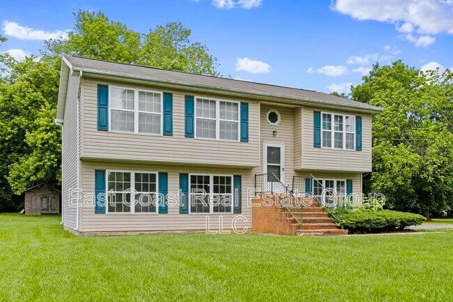 Building Photo - 273 Lockhouse Rd B