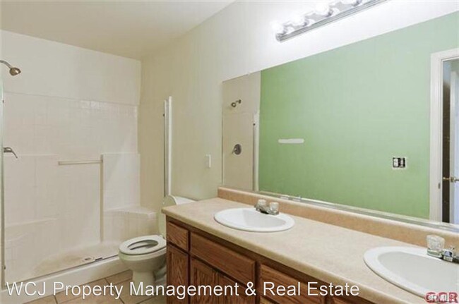 Building Photo - 3 br, 2 bath House - 921 Creston Rd. Unit D