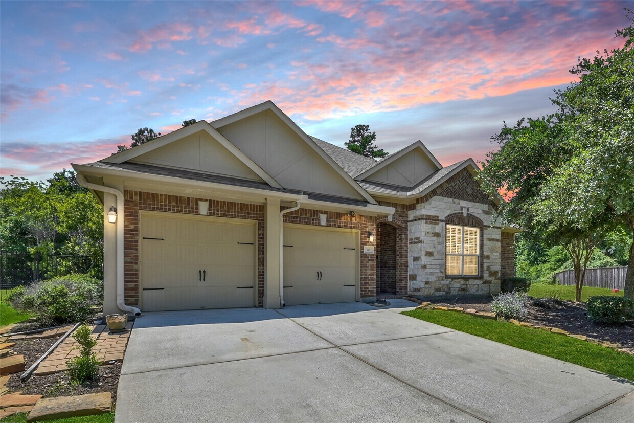 Foto principal - 10 Windsinger Court