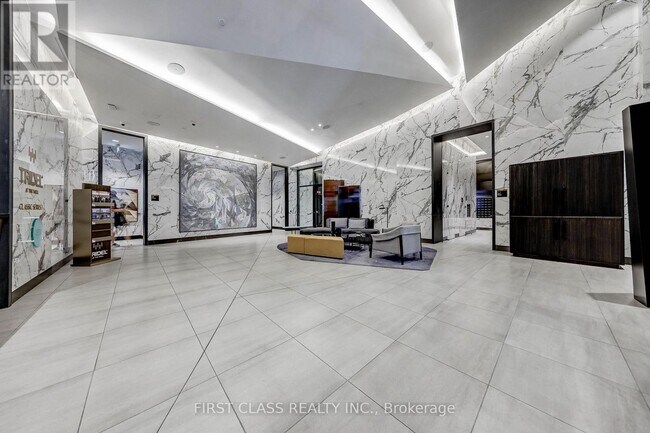 Photo du bâtiment - 470 Front St W