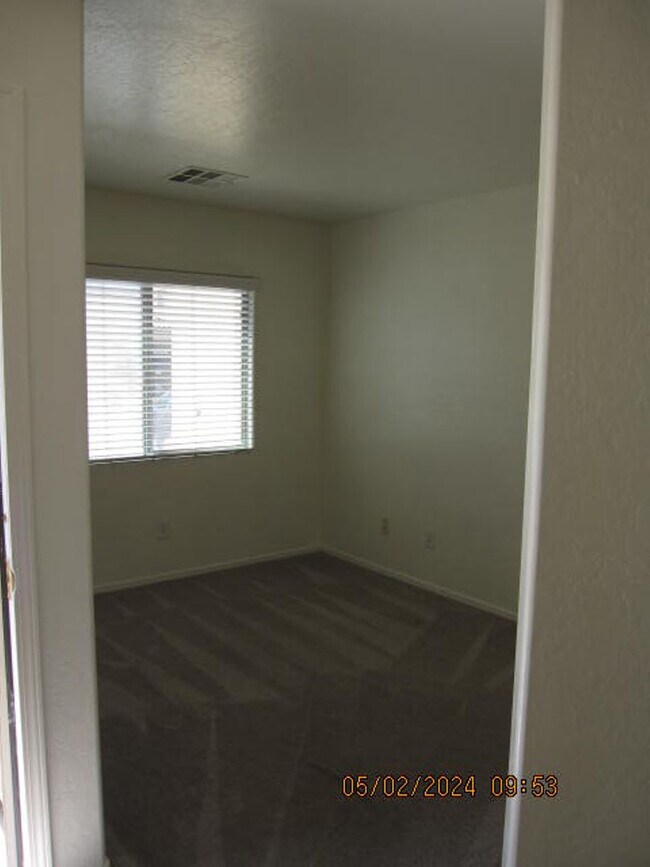 Foto del edificio - SOUTHWEST - 2 STORY HOME WITH 4 BEDROOMS +...