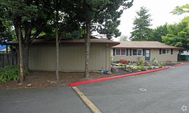 Foto del edificio - Tristy Ann Apartments