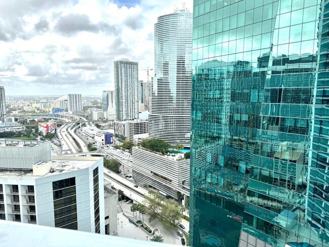 Foto del edificio - 200 Biscayne Blvd Way