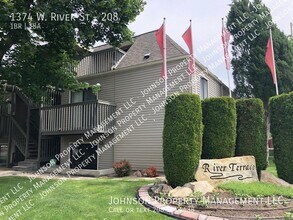 Building Photo - 1374 W River St