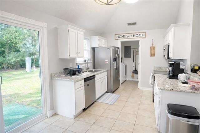 Building Photo - 70391 2nd St