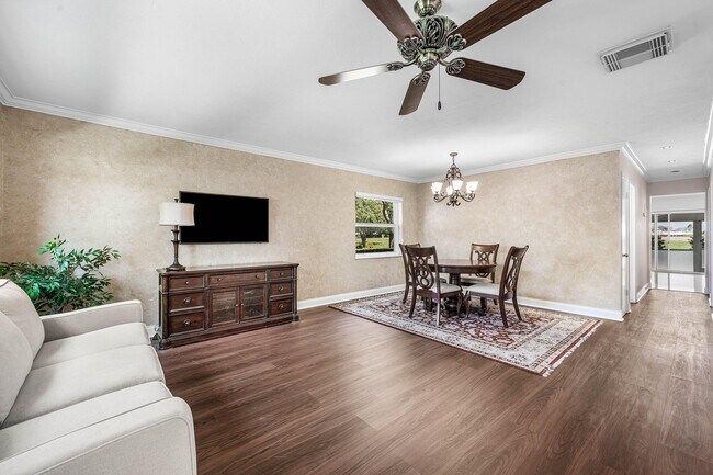 Building Photo - 2303 Lowson Blvd