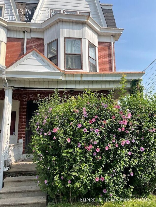 1413 Union St Unit 3, Allentown, PA 18102 Room for Rent in Allentown