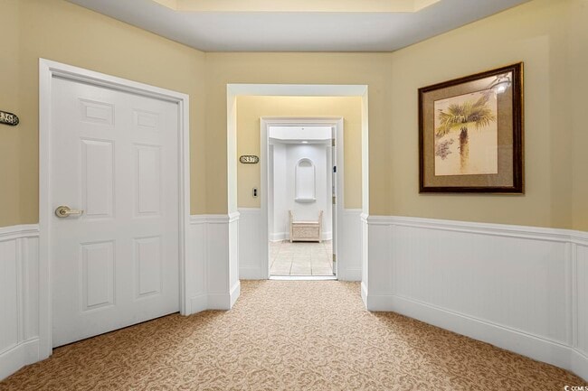 Building Photo - 2180 Waterview Dr