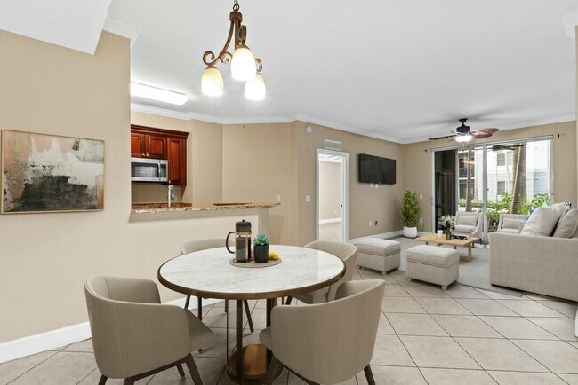 Foto del edificio - 1690 Renaissance Commons Blvd