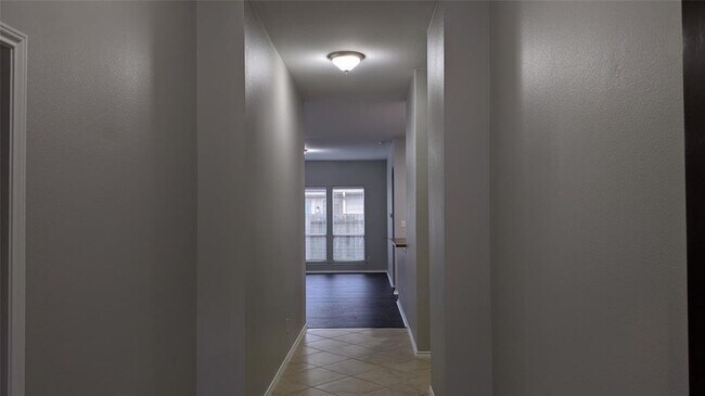 Building Photo - 12934 Palm Leaf Ct